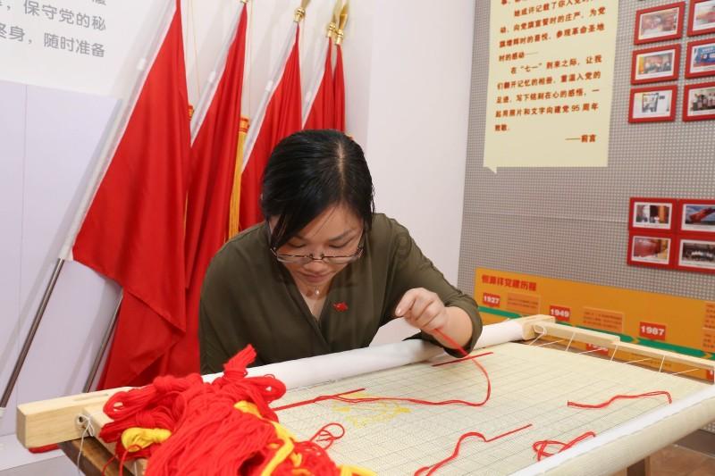 组装机械章鱼龙